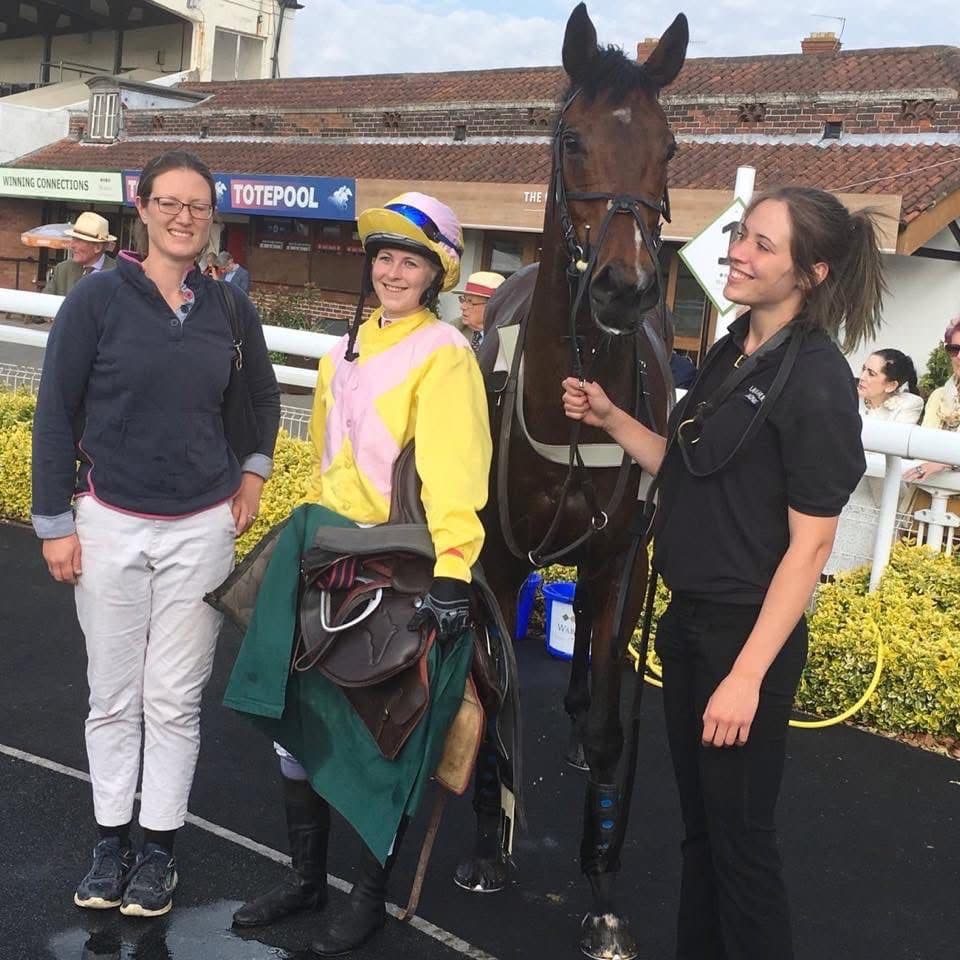 Horse racing handler