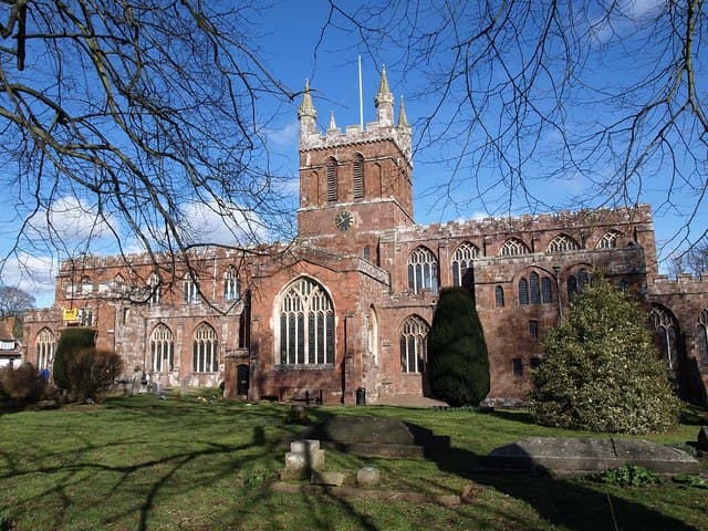 Church of the Holy Cross, Crediton